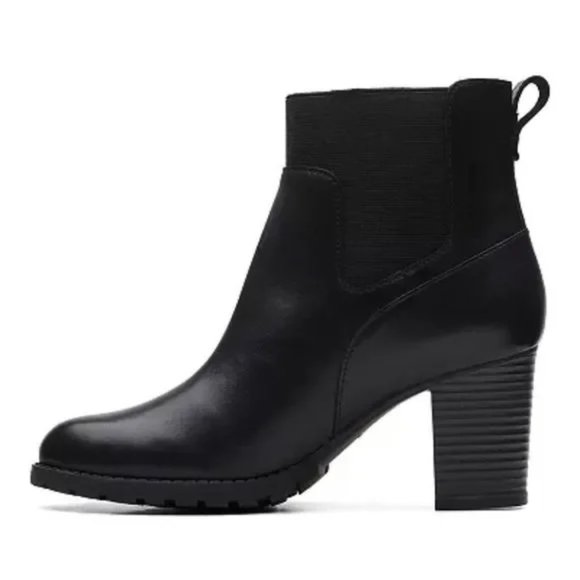 Clarks Verona Ease Women's black Leather Ankle Boots - Picture 12 of 13